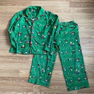 Peanuts Green Christmas Pajamas: Size 10/12